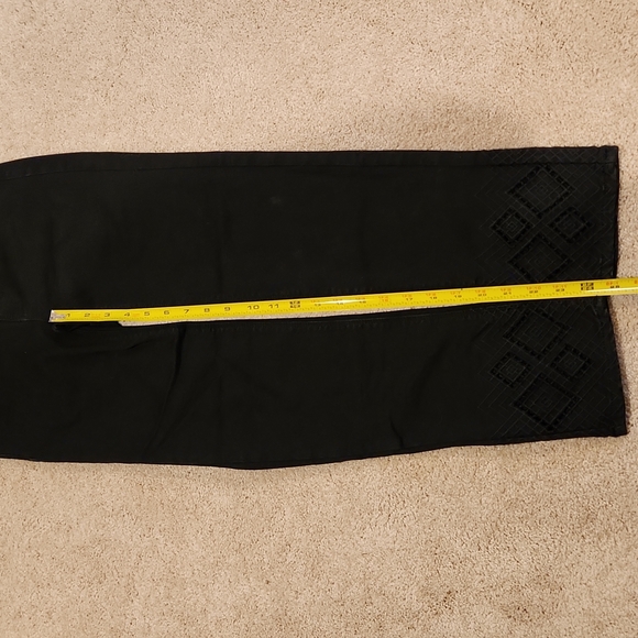 White House Black Market Cropped Black Jeans With Hemline  Embellishment - Picture 5 of 9